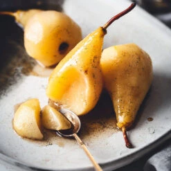 Luscious Pear Tree 11 Luscious Pear Tree -Garden Plant Store Luscious Pear 3